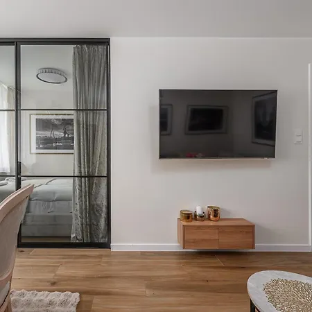 Apartamento Shortstaypoland Aleje Jerozolimskie B188