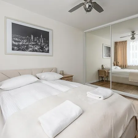 Shortstaypoland Aleje Jerozolimskie B188 Apartamento *