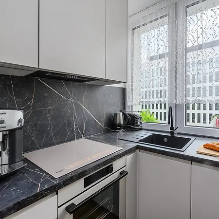 Shortstaypoland Aleje Jerozolimskie B188 Apartamento Varsóvia